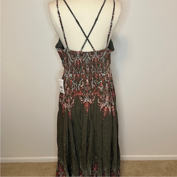 Free people… NWT Be my baby button up maxi dress . Size Large - Picture 6 of 8